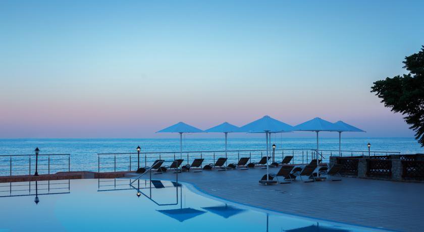 Гостиница Riviera Sunrise Resort  & SPA Алушта-35