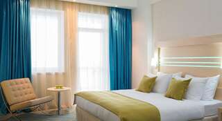 Гостиница Riviera Sunrise Resort  & SPA Алушта Представительский люкс с 1 спальней-2
